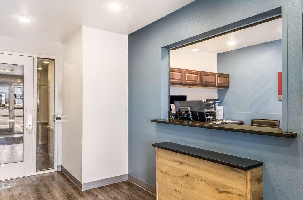 Extended Stay America Select Suites - Tallahassee - East Interior foto